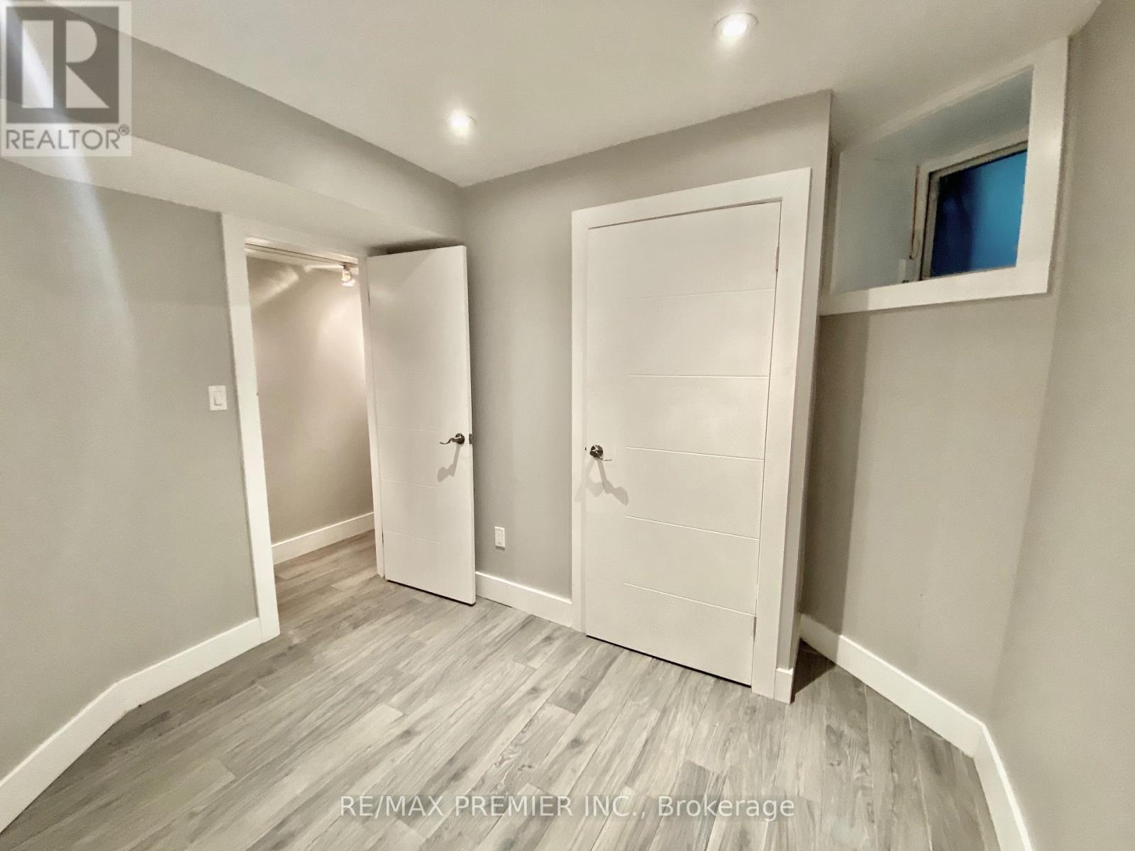 1 - 50 Pape Avenue, Toronto, Ontario  M4M 2V6 - Photo 10 - E12725624