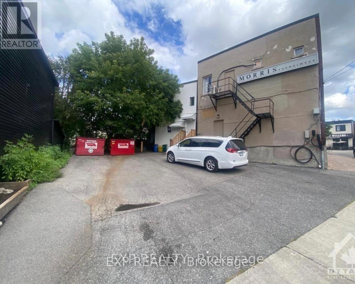 1079 Wellington Street W, Ottawa, Ontario K1Y 2Y2 - Photo 2 - X12599586
