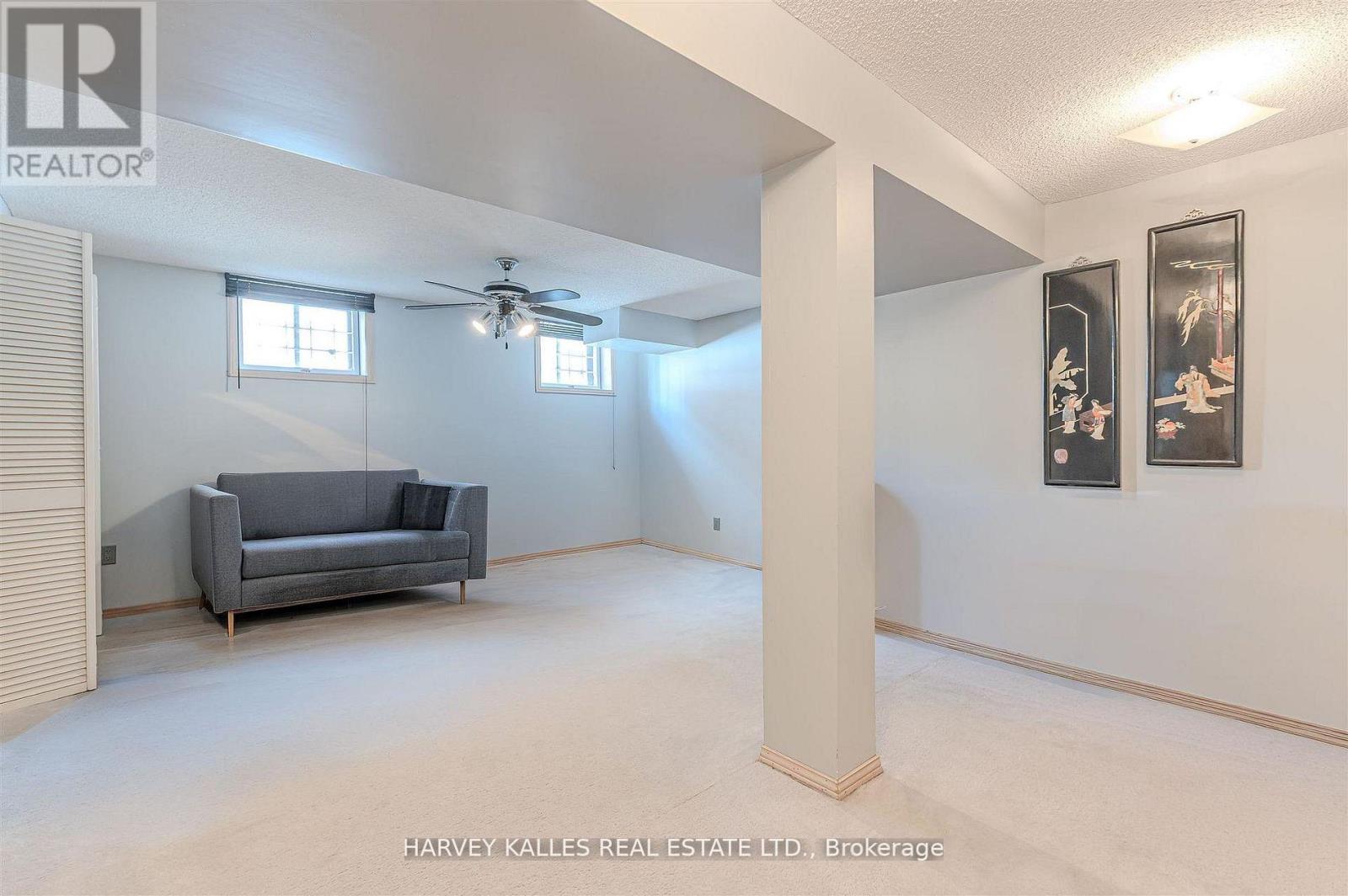 274 Mcgill Street, Mississauga, Ontario  L5A 1V4 - Photo 32 - W12989540