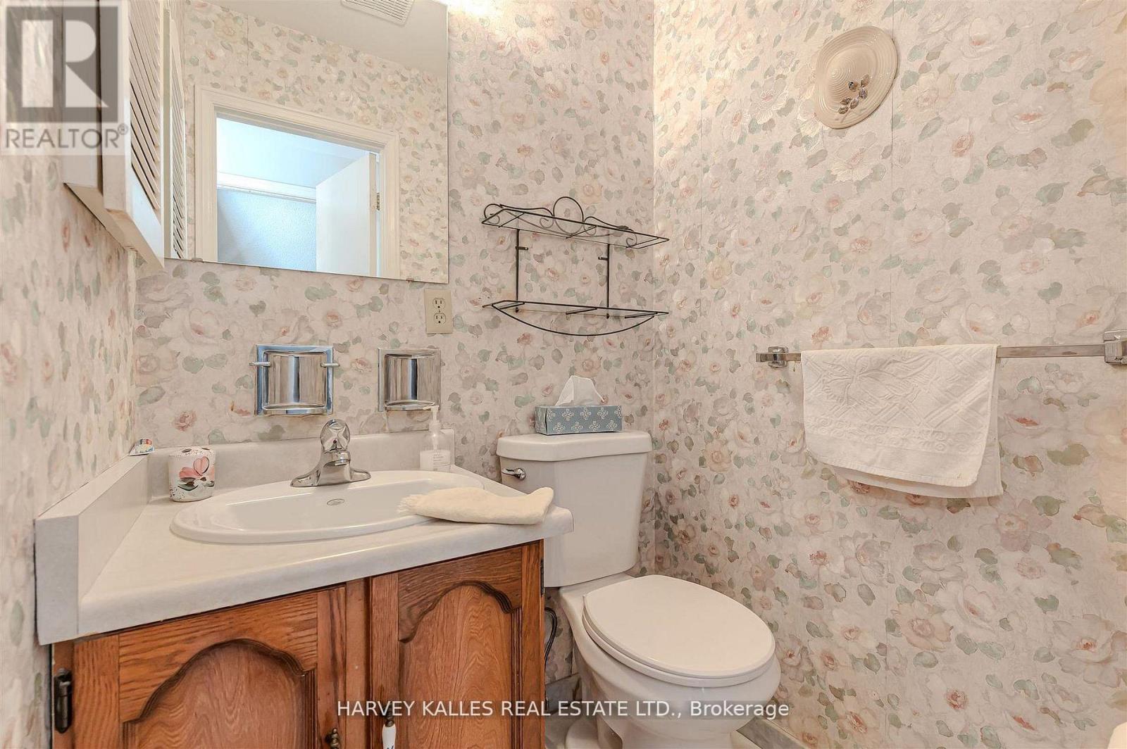 274 Mcgill Street, Mississauga, Ontario  L5A 1V4 - Photo 15 - W12989540