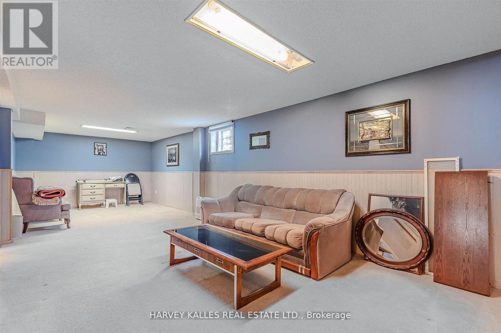 274 Mcgill Street, Mississauga, Ontario  L5A 1V4 - Photo 30 - W12989540