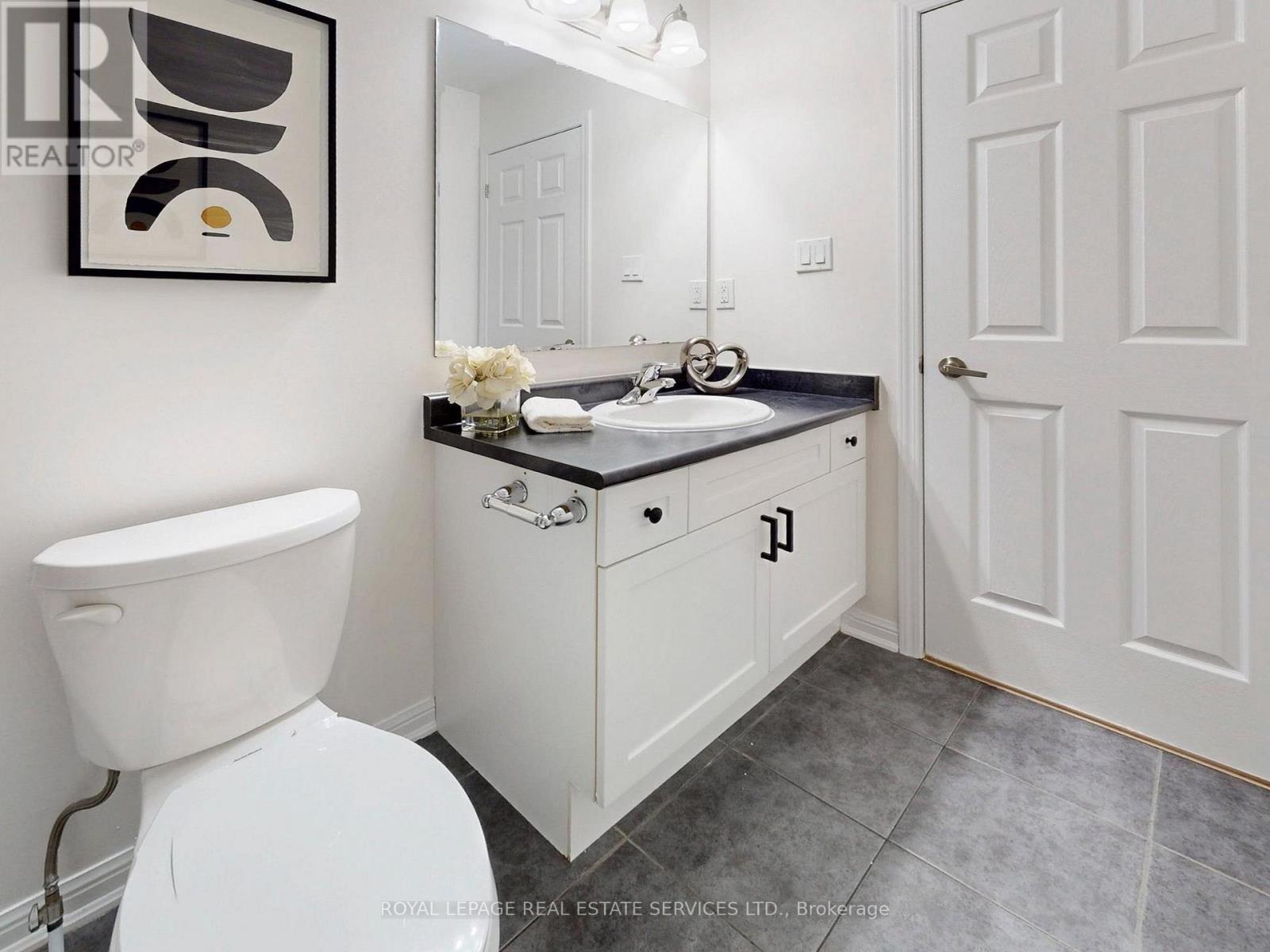 918 Nadalin Heights, Milton, Ontario  L9T 8R1 - Photo 29 - W12994648