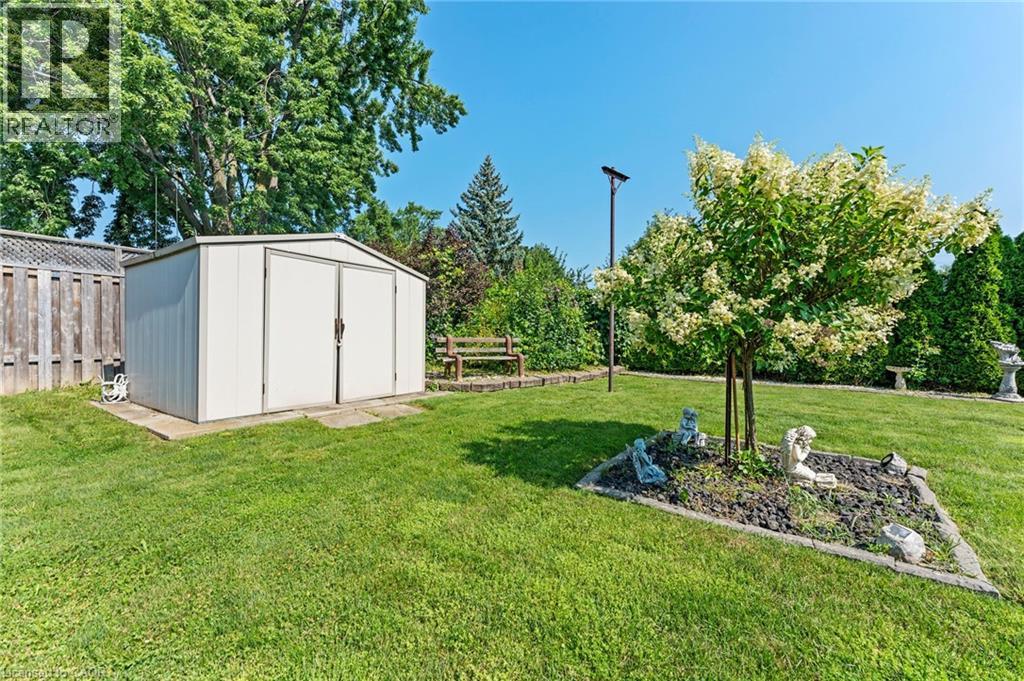 299 Eastdale Boulevard, Stoney Creek, Ontario  L8E 3W9 - Photo 45 - 40803090