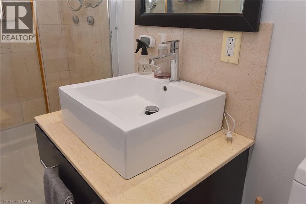 166 Haddon Avenue S, Hamilton, Ontario  L8S 1Y1 - Photo 12 - 40808258