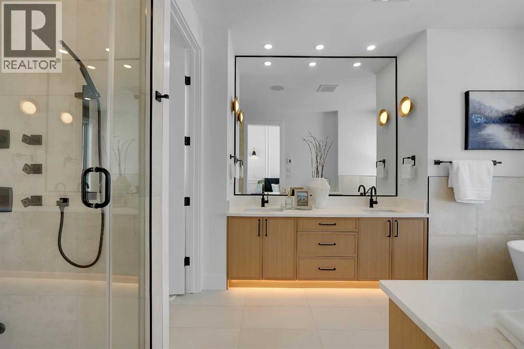 2411 25 Avenue Nw, Calgary, Alberta  T2M 2C6 - Photo 39 - A2287275