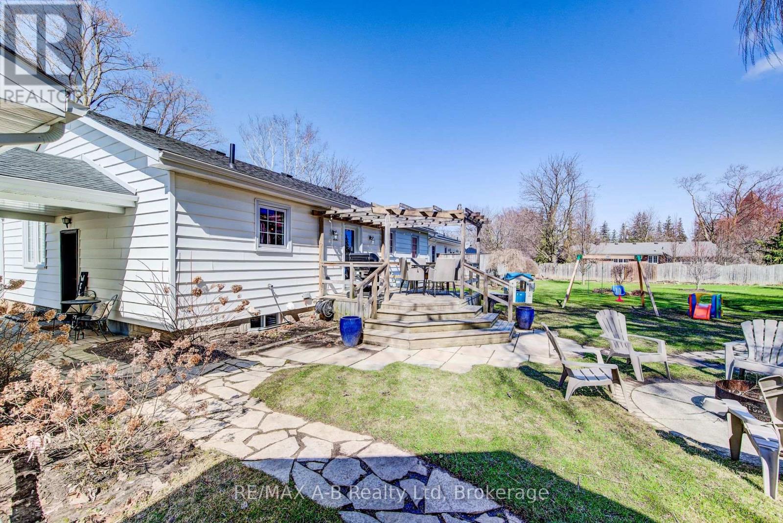 87 Wilton Street, East Zorra-Tavistock, Ontario  N0B 2R0 - Photo 38 - X12988294