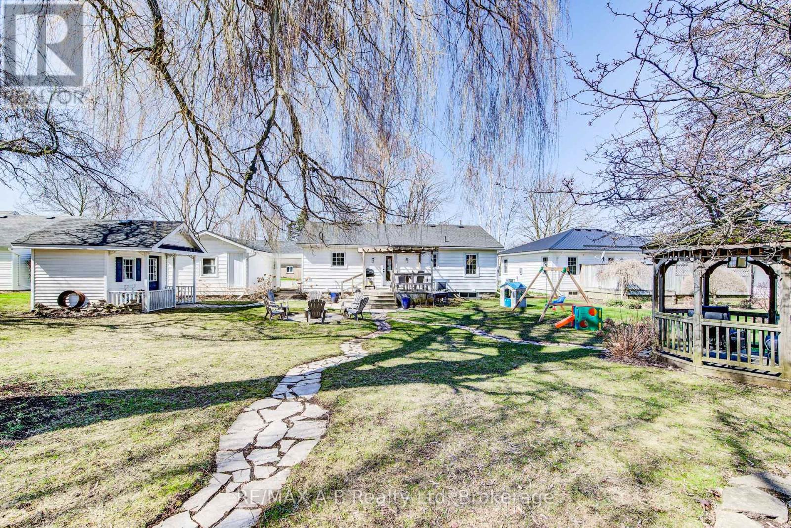 87 Wilton Street, East Zorra-Tavistock, Ontario  N0B 2R0 - Photo 43 - X12988294