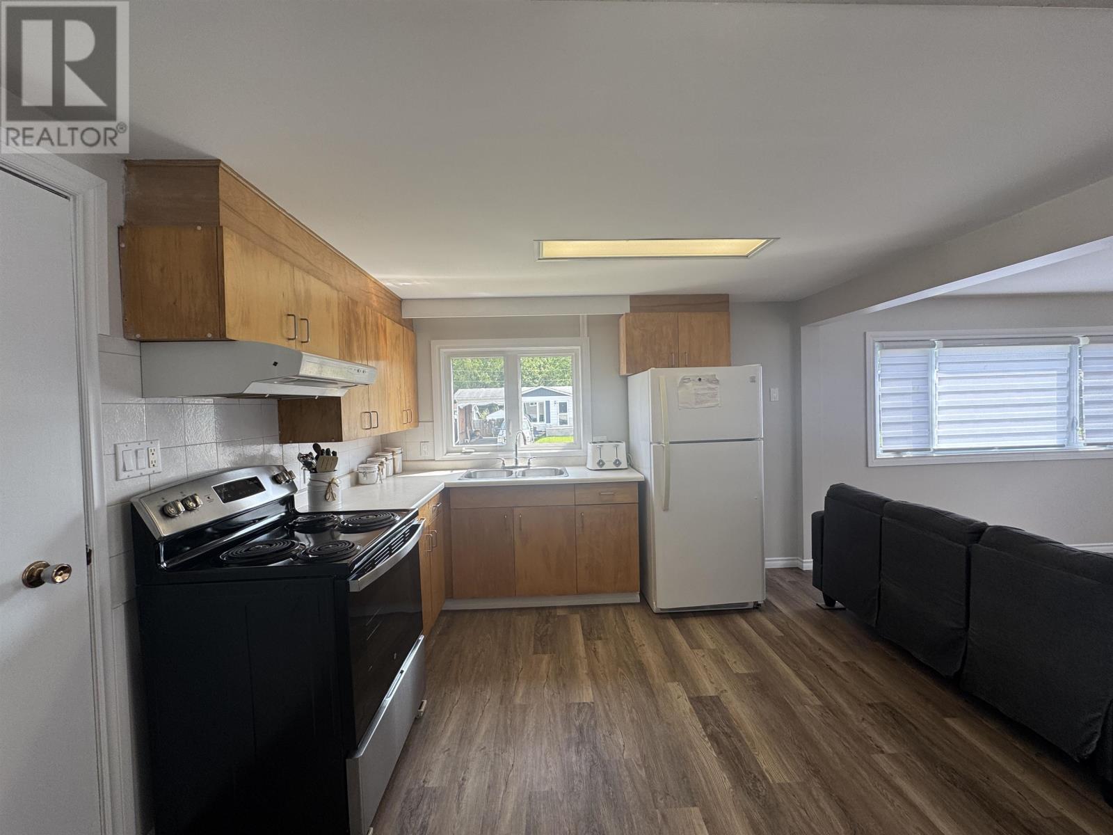 49 Otter Ave, Manitouwadge, Ontario  P0T 2C0 - Photo 11 - TB252485