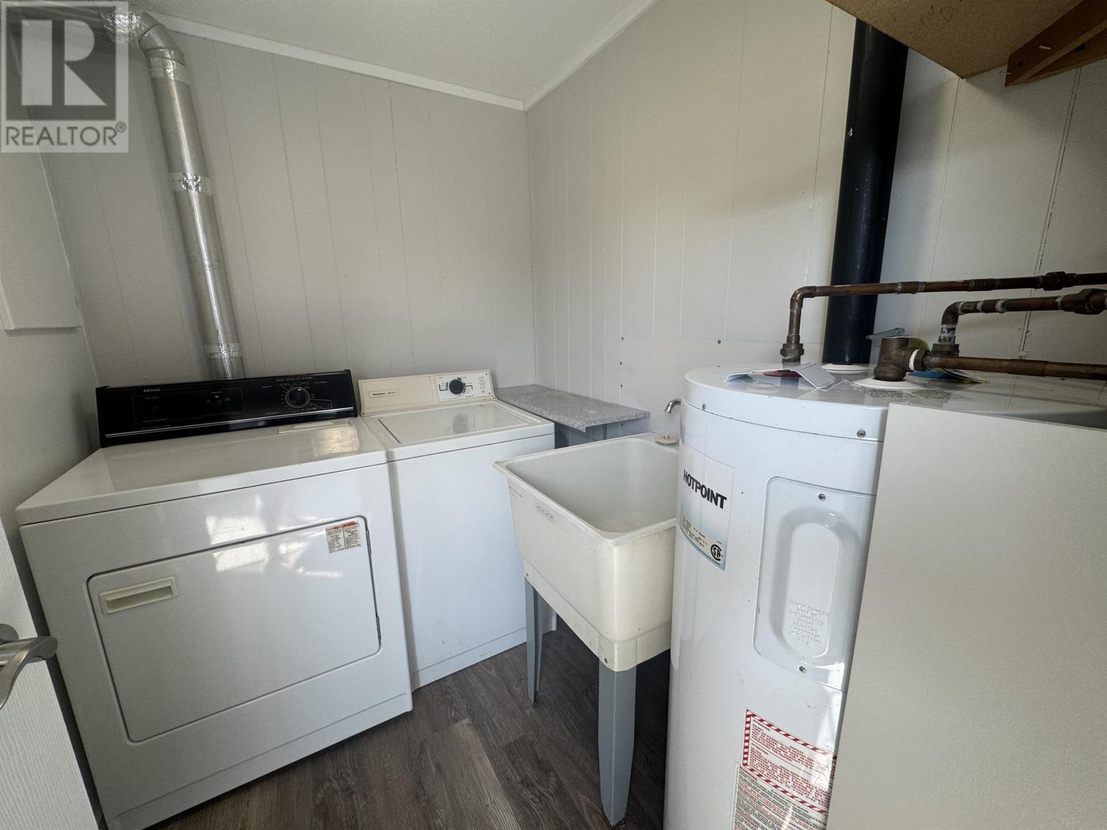 49 Otter Ave, Manitouwadge, Ontario  P0T 2C0 - Photo 20 - TB252485