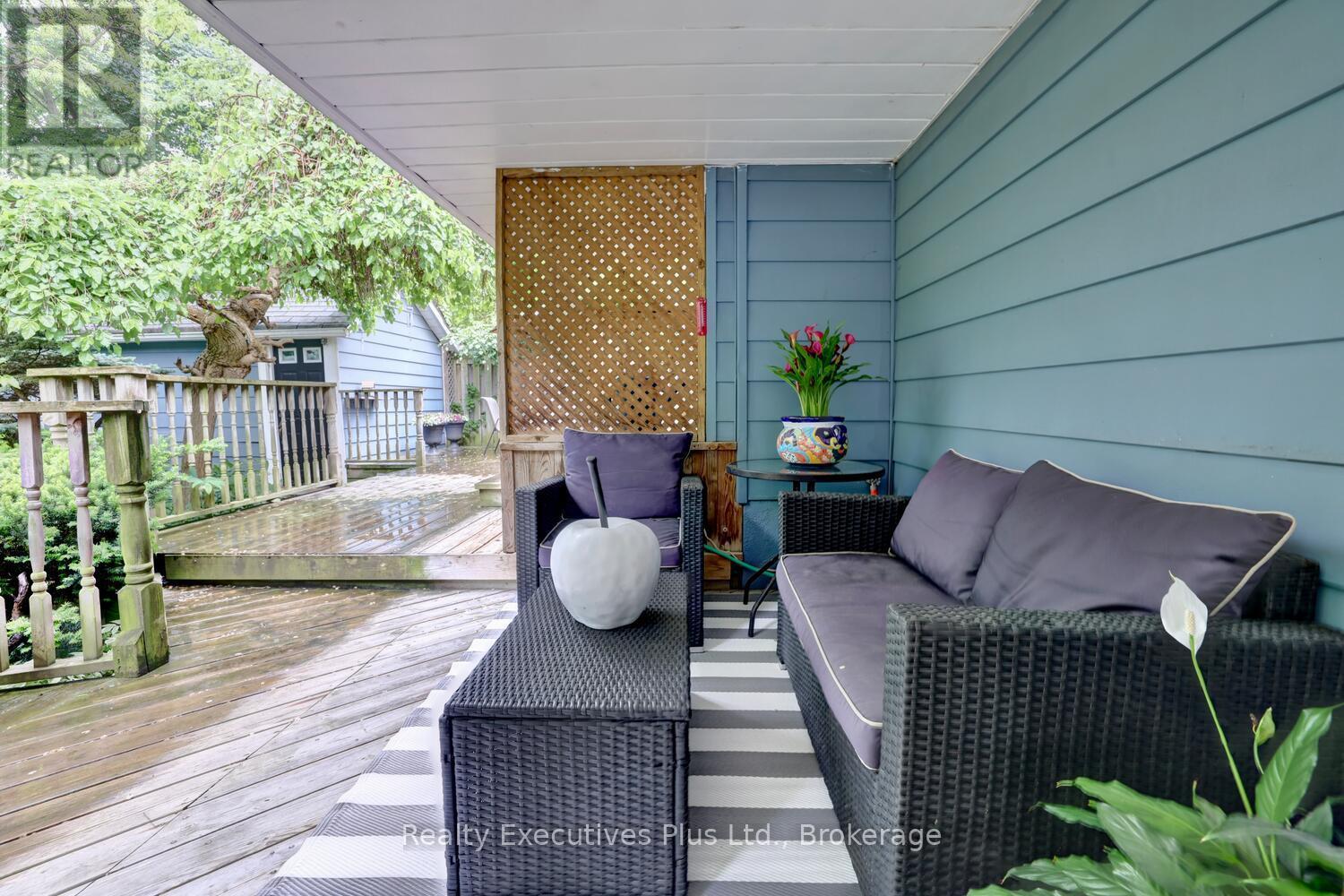 322 Pine Avenue, Oakville, Ontario  L6J 2J9 - Photo 39 - W12994980