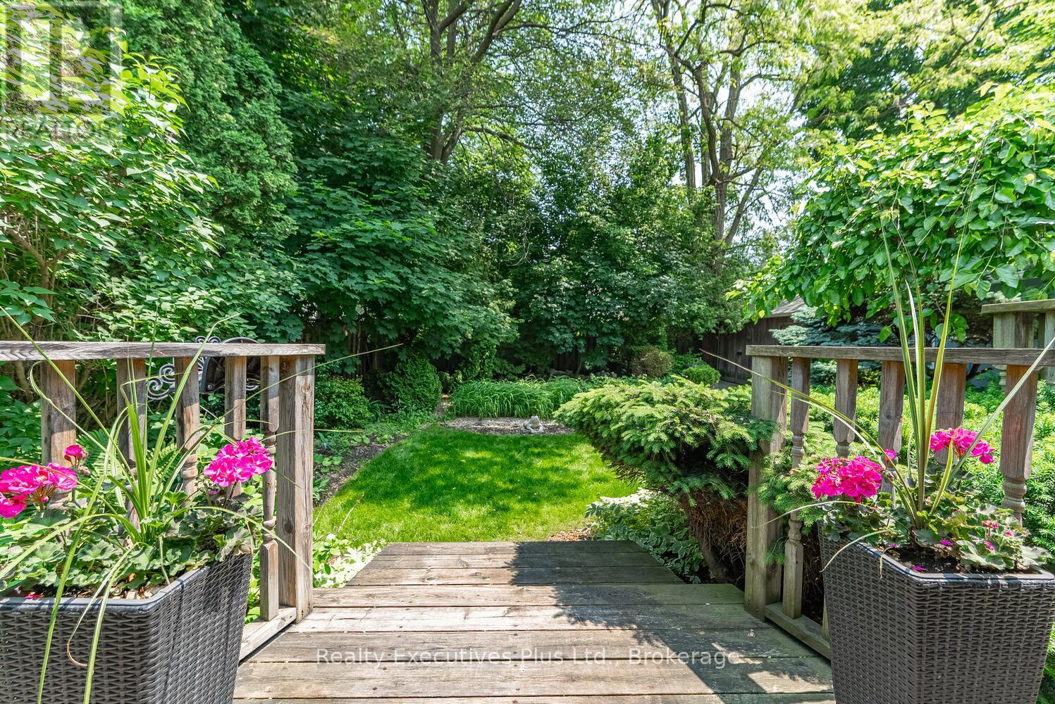 322 Pine Avenue, Oakville, Ontario  L6J 2J9 - Photo 44 - W12994980