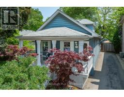 322 PINE AVENUE, Oakville, Ontario