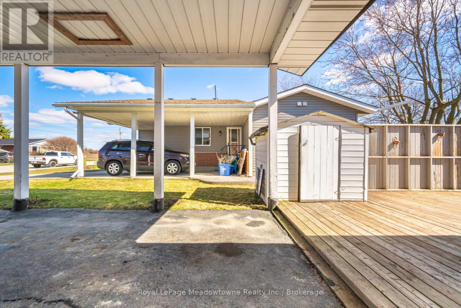 680 Raglan Street, Minto, Ontario  N0G 2P0 - Photo 41 - X12994952