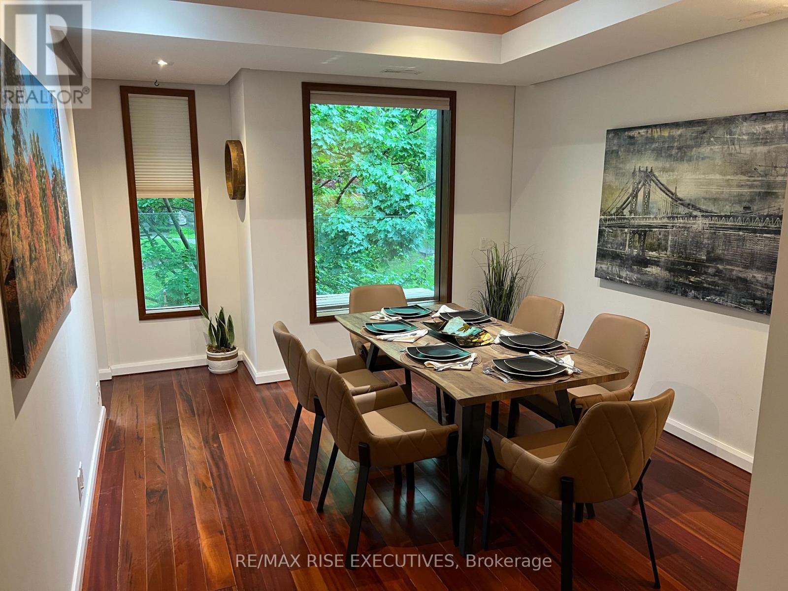 32 Regal Road, Toronto, Ontario  M6H 2J7 - Photo 12 - C12995066