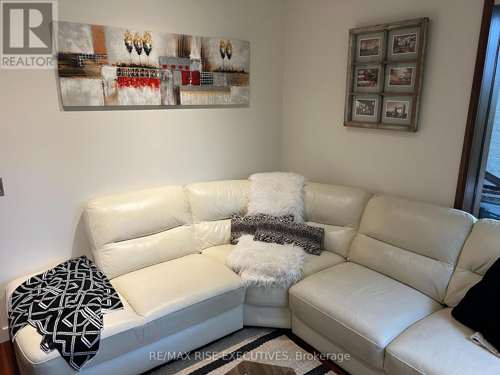 32 Regal Road, Toronto, Ontario  M6H 2J7 - Photo 30 - C12995066