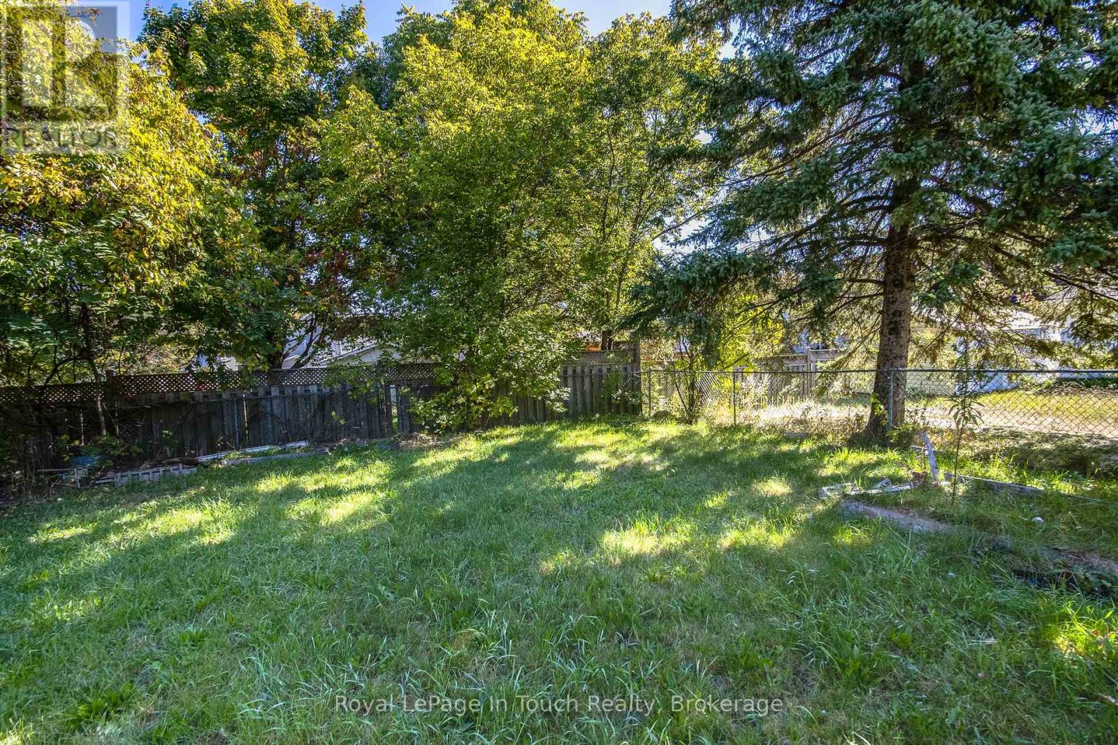 63 Fifth Street E, Midland, Ontario L4R 3V4 - Photo 5 - S12995018