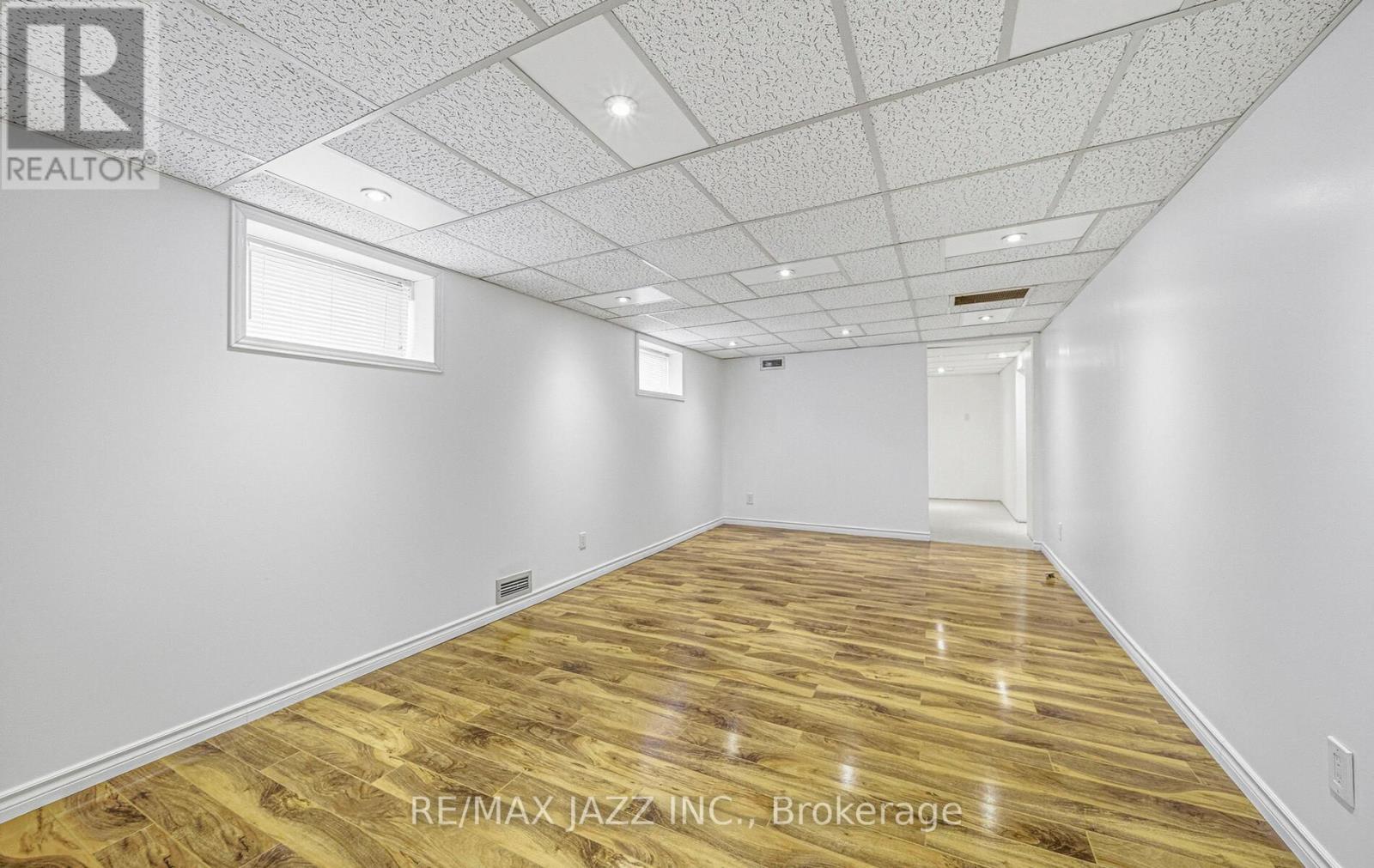 1367 Garvolin Avenue, Pickering, Ontario L1W 1J5 - Photo 24 - E12994990