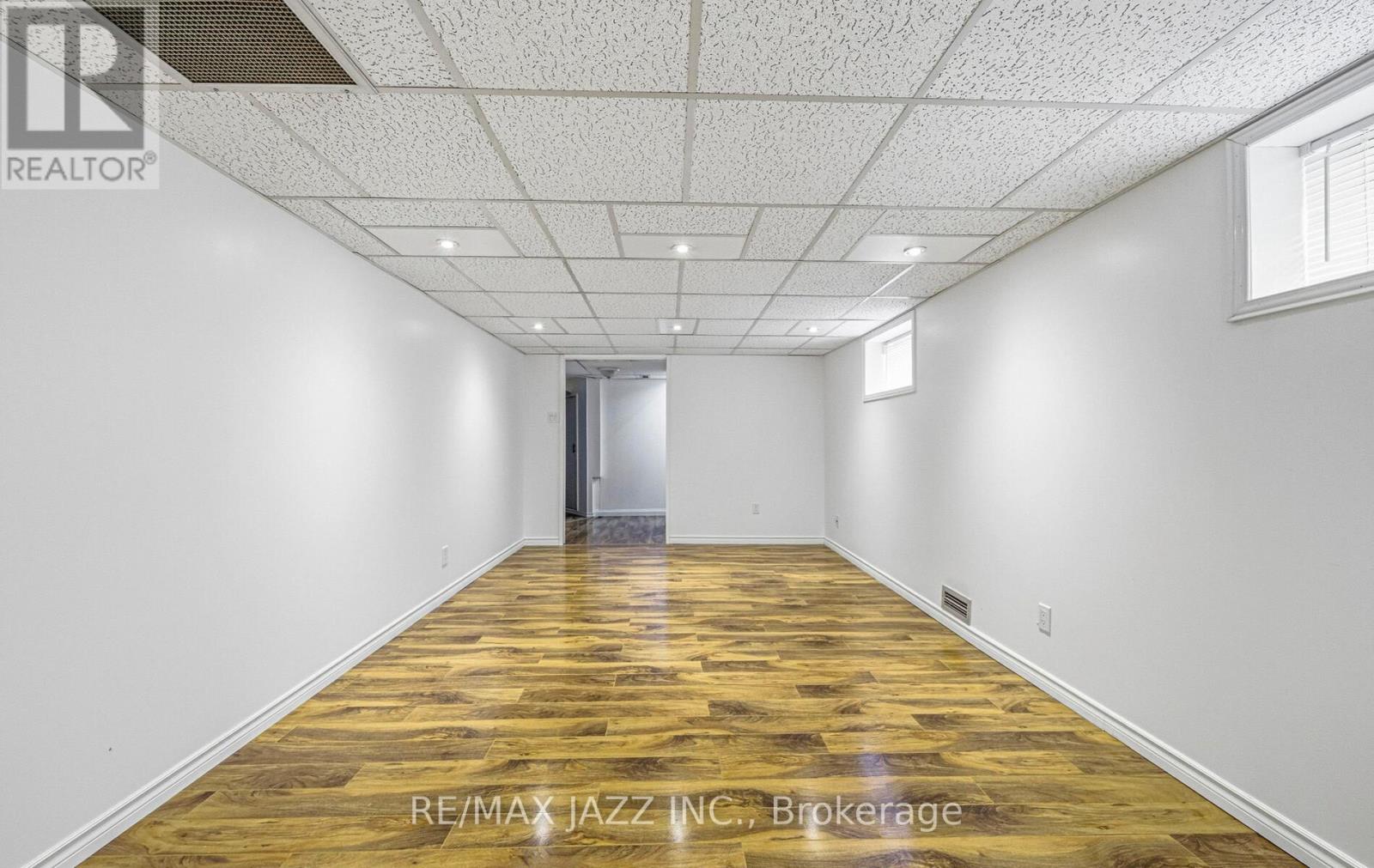 1367 Garvolin Avenue, Pickering, Ontario L1W 1J5 - Photo 25 - E12994990