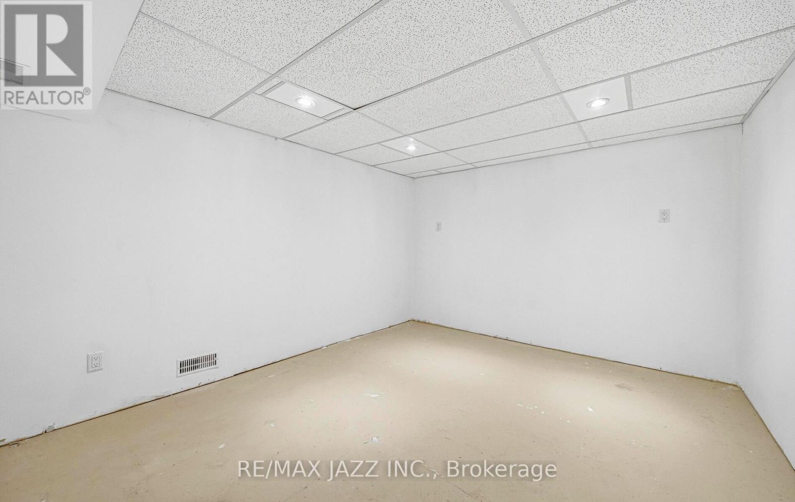 1367 Garvolin Avenue, Pickering, Ontario L1W 1J5 - Photo 26 - E12994990