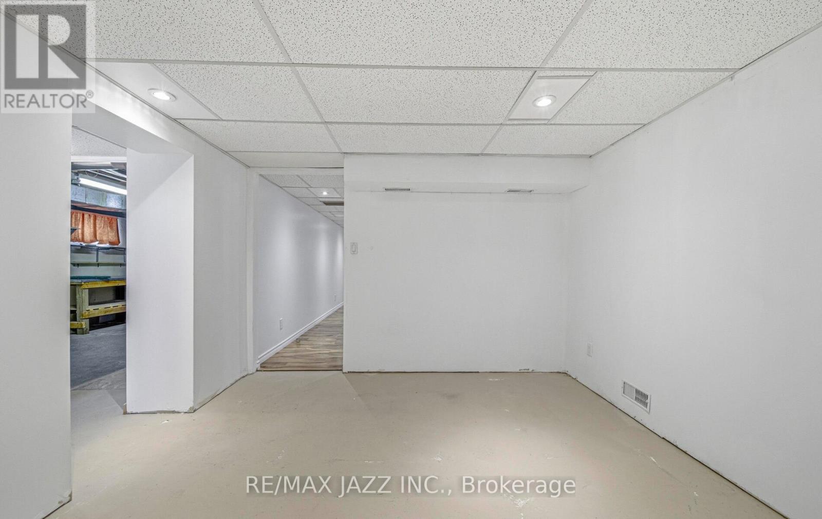 1367 Garvolin Avenue, Pickering, Ontario L1W 1J5 - Photo 28 - E12994990