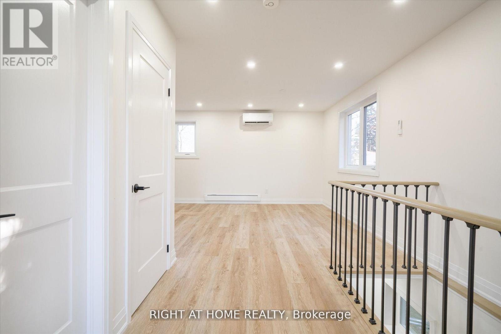 809 Helen Crescent, Pickering, Ontario  L1W 1V1 - Photo 6 - E12995192