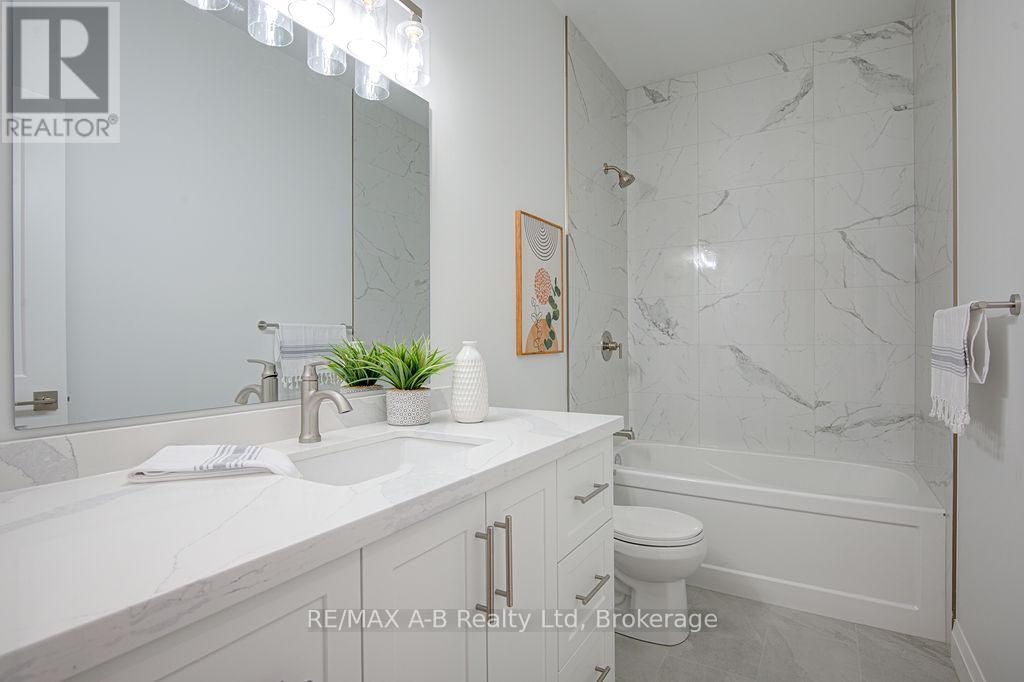 312 Forman Avenue, Stratford, Ontario  N5A 6R7 - Photo 4 - X12994890