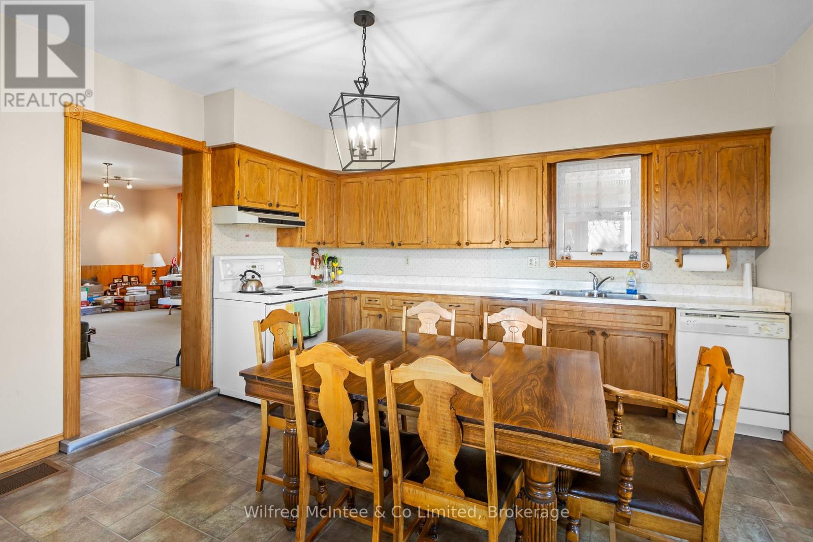 173987 Mulock Road, West Grey, Ontario  N0G 1S0 - Photo 12 - X12995074