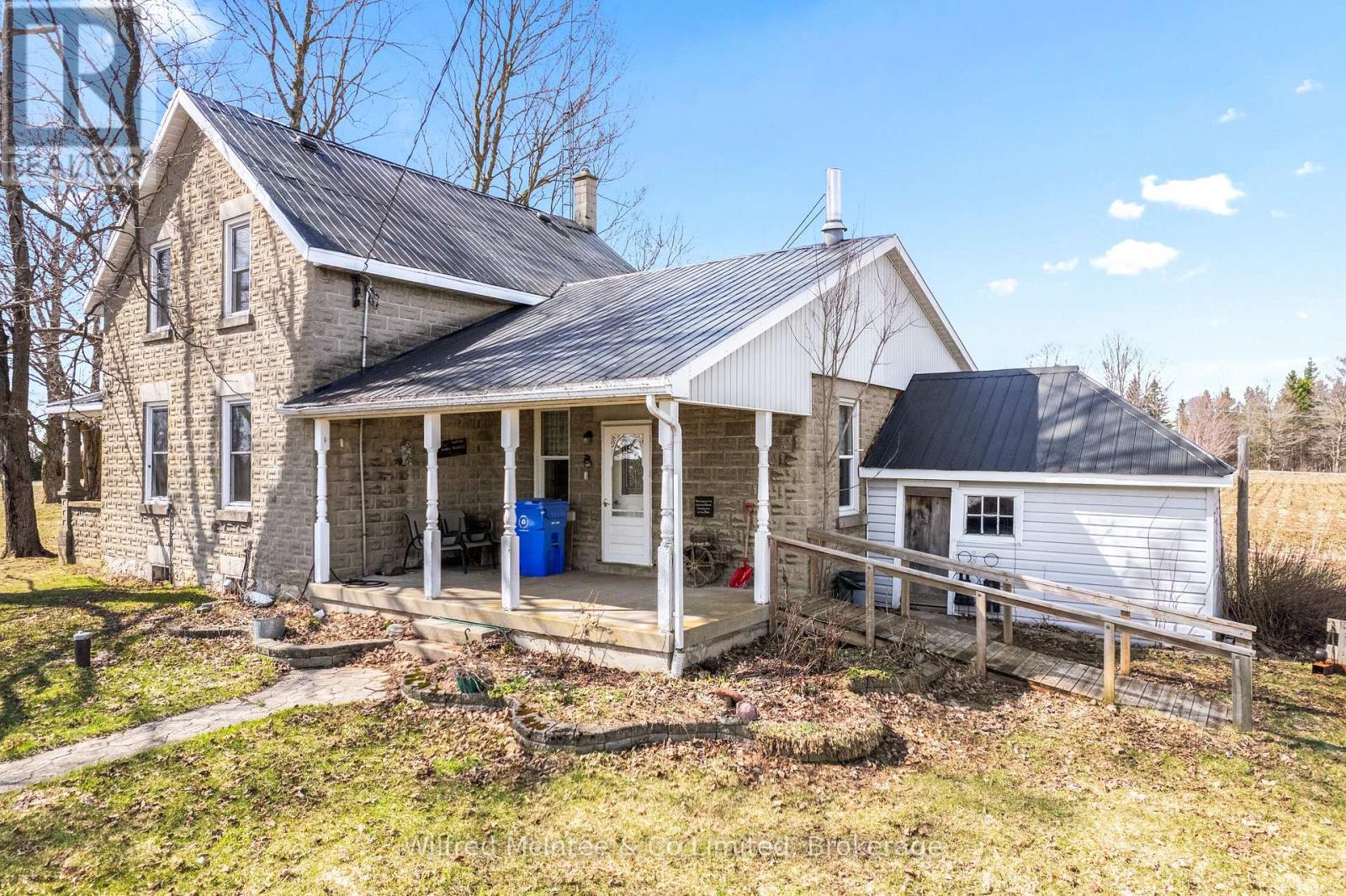 173987 Mulock Road, West Grey, Ontario  N0G 1S0 - Photo 3 - X12995074