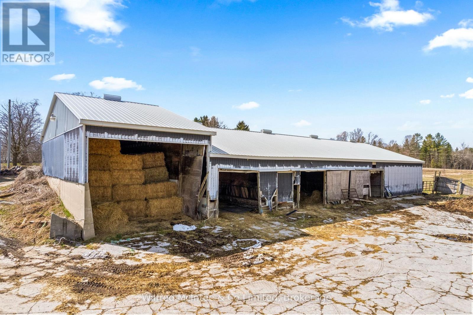 173987 Mulock Road, West Grey, Ontario  N0G 1S0 - Photo 38 - X12995074