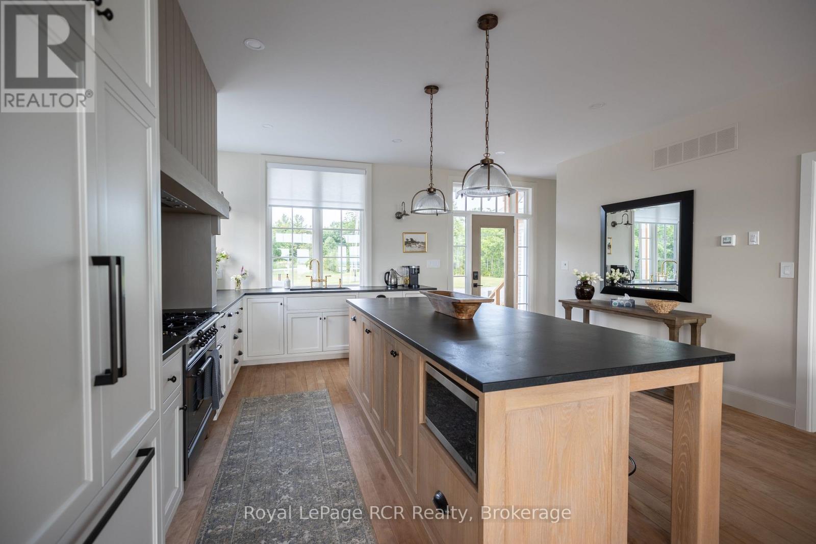 101 Evergreen Lane, Georgian Bay, Ontario  L0K 1S0 - Photo 13 - X12995170