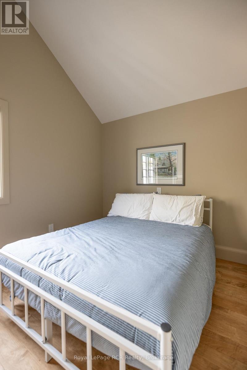 101 Evergreen Lane, Georgian Bay, Ontario  L0K 1S0 - Photo 29 - X12995170