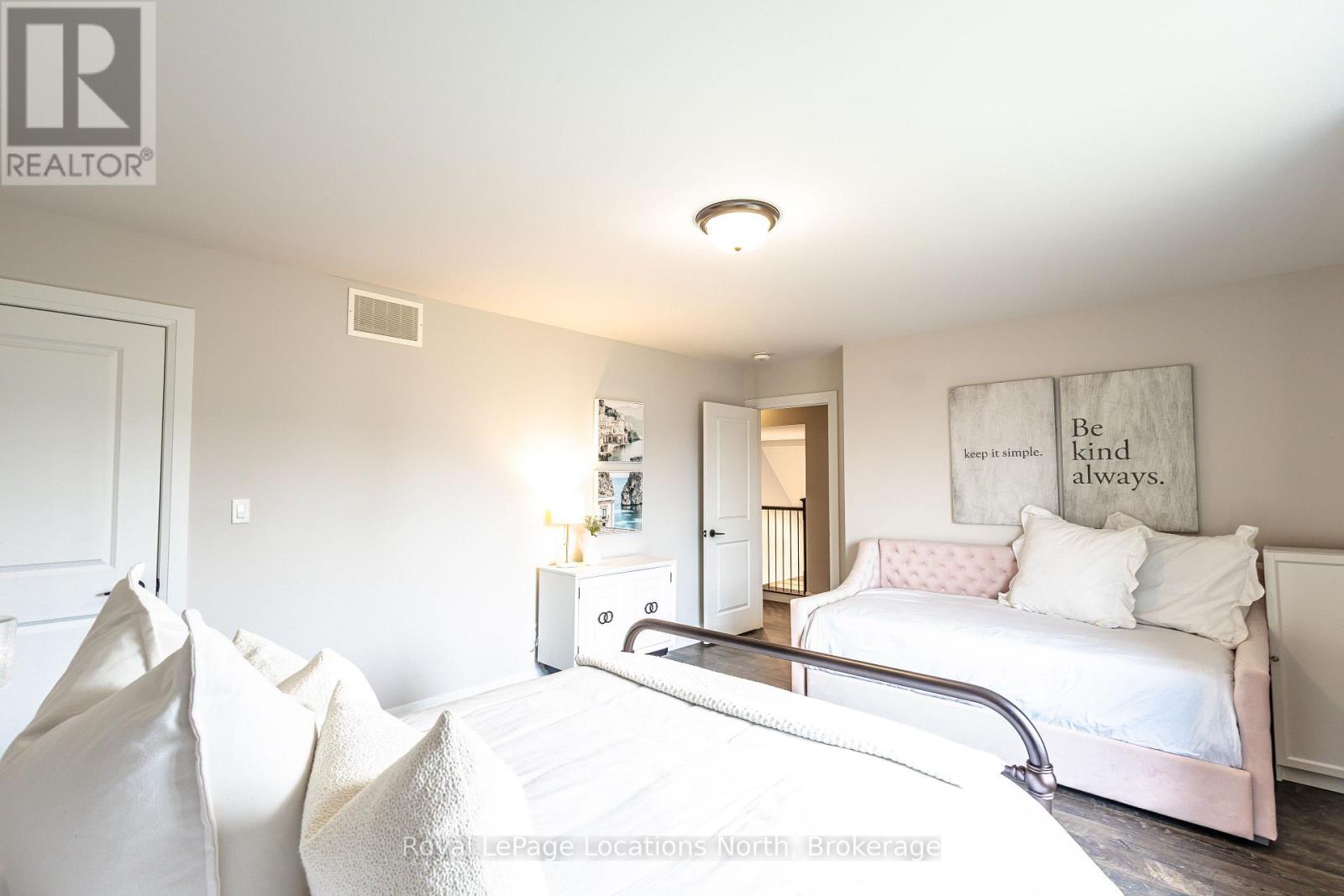 207 Yellow Birch Crescent, Blue Mountains, Ontario  L9Y 0Z3 - Photo 26 - X12995204