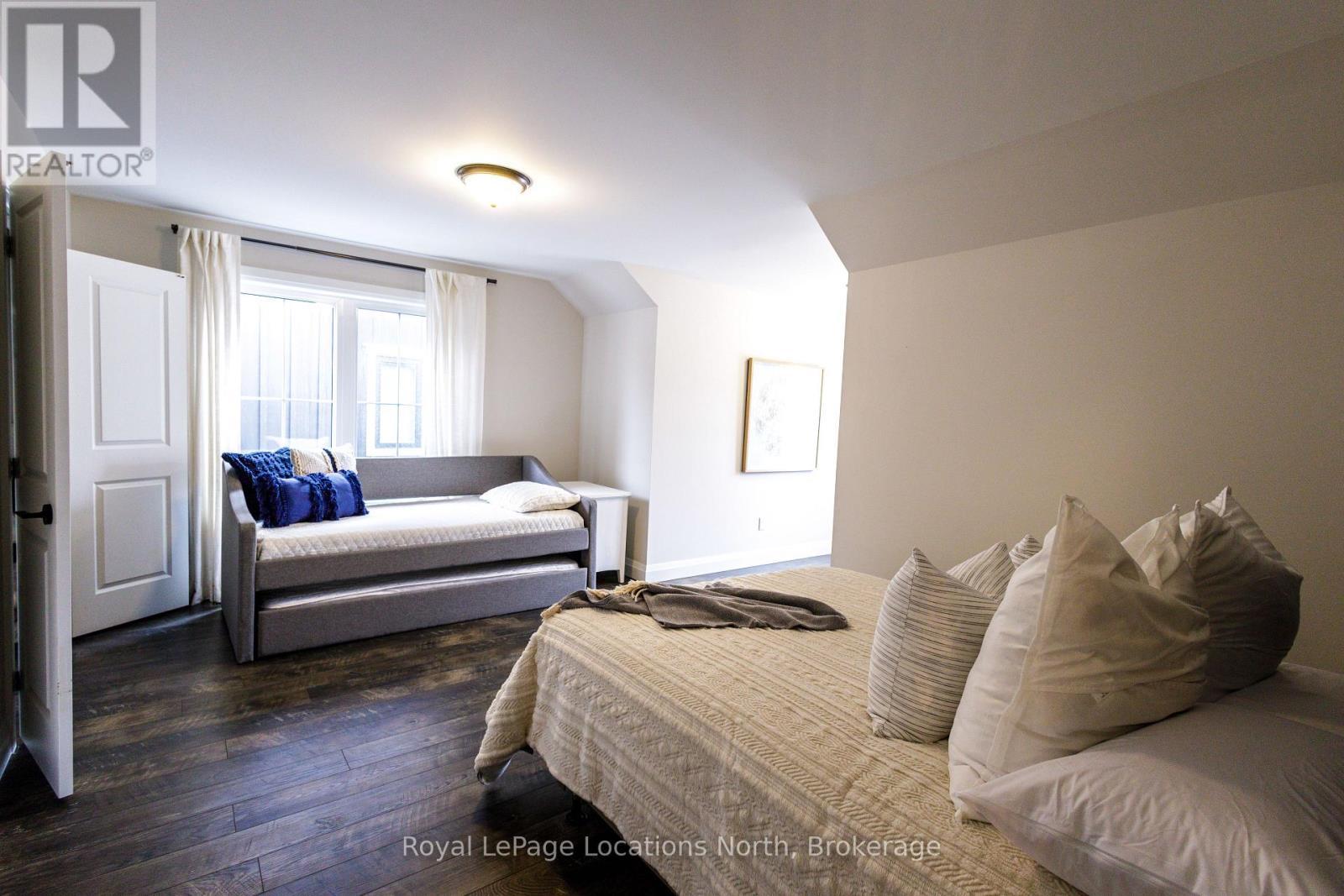 207 Yellow Birch Crescent, Blue Mountains, Ontario  L9Y 0Z3 - Photo 32 - X12995204