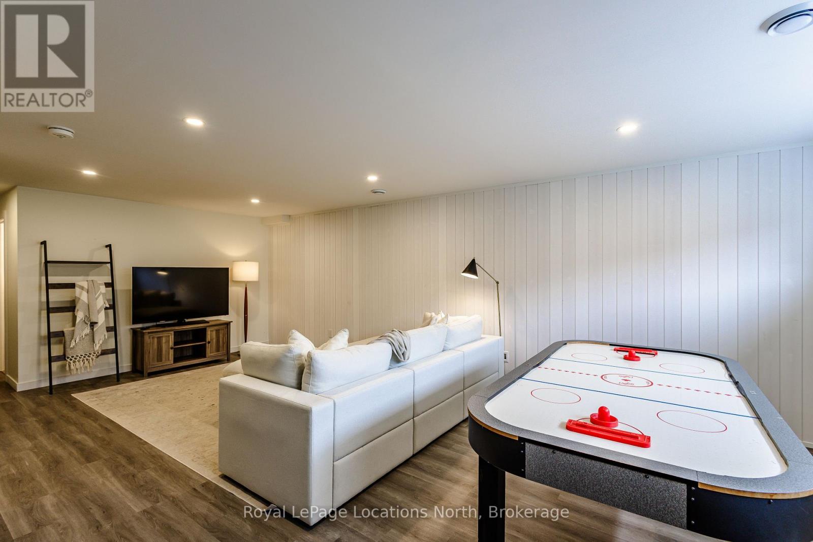 207 Yellow Birch Crescent, Blue Mountains, Ontario  L9Y 0Z3 - Photo 37 - X12995204