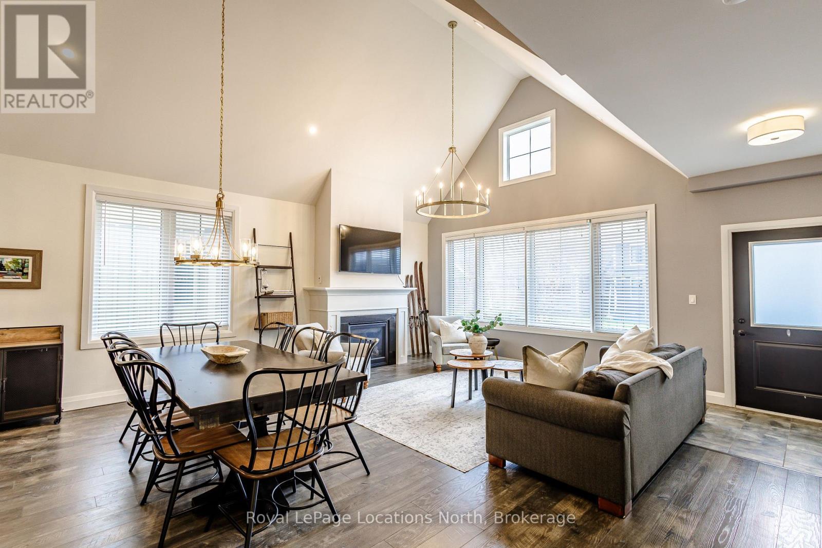 207 Yellow Birch Crescent, Blue Mountains, Ontario  L9Y 0Z3 - Photo 5 - X12995204