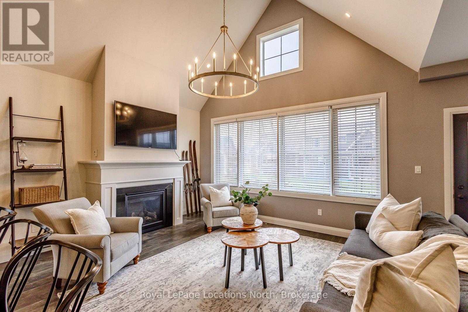 207 Yellow Birch Crescent, Blue Mountains, Ontario  L9Y 0Z3 - Photo 6 - X12995204