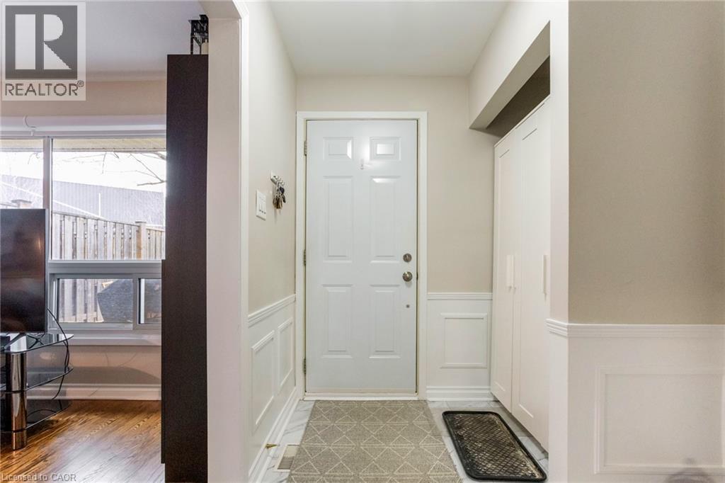 7 Viking Court Unit# 406, Grimsby, Ontario  L3M 3T8 - Photo 3 - 40820103