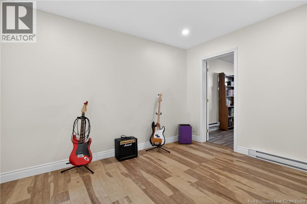 721 Centrale Street, Dieppe, New Brunswick  E1A 6L9 - Photo 33 - NB136745