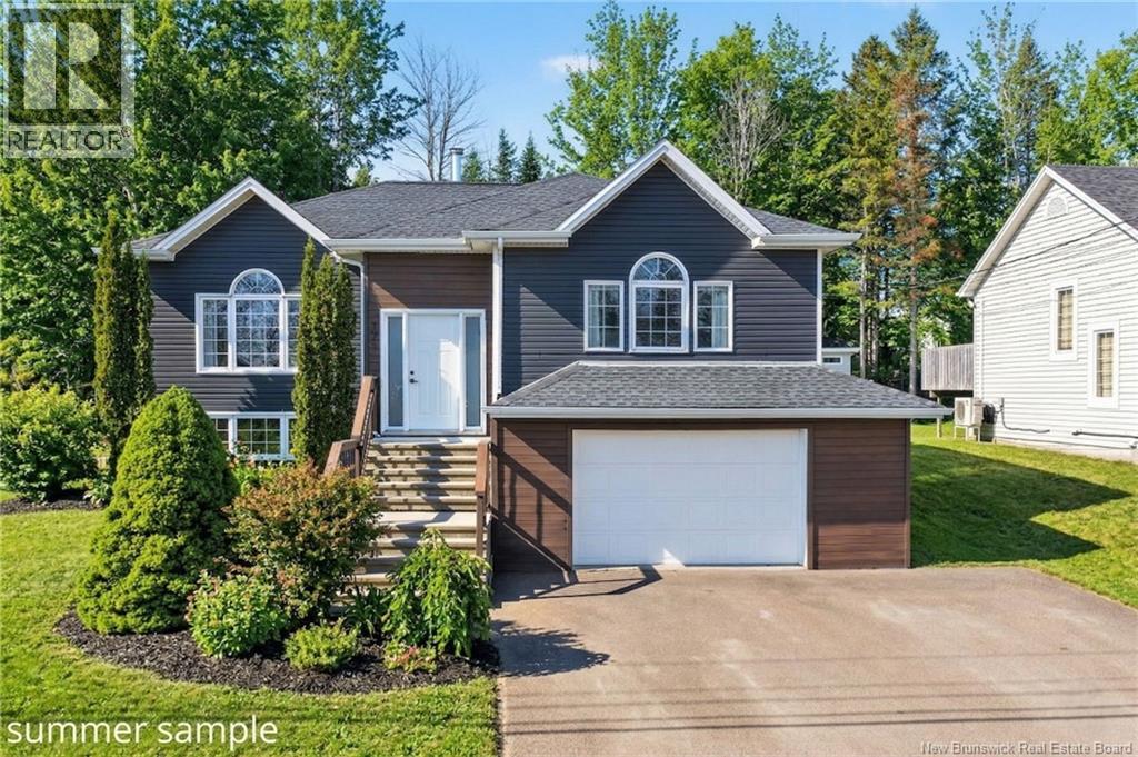 721 Centrale Street, Dieppe, New Brunswick  E1A 6L9 - Photo 1 - NB136745