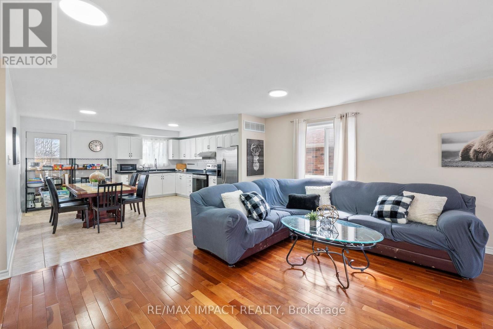 766 Munson Crescent, Cobourg, Ontario  K9A 5N9 - Photo 13 - X12994896