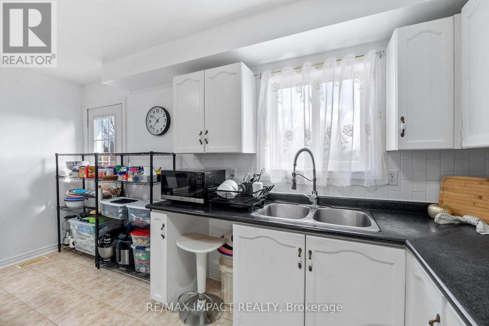 766 Munson Crescent, Cobourg, Ontario  K9A 5N9 - Photo 18 - X12994896