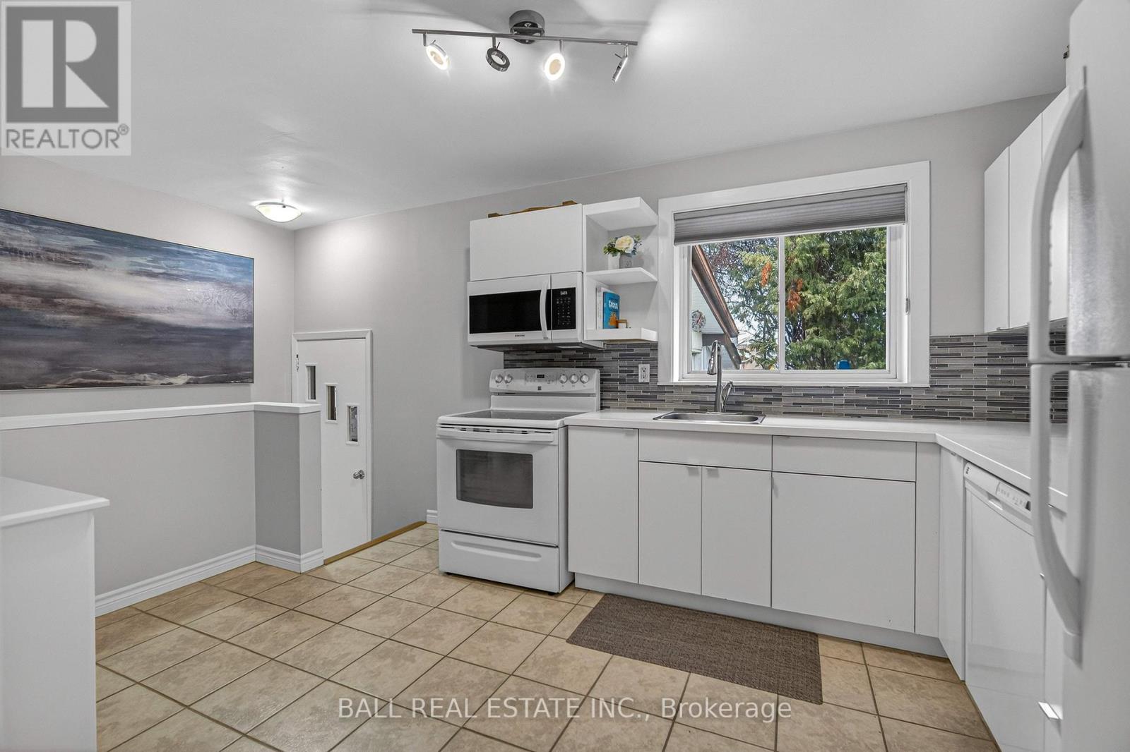 1129 Algonquin Boulevard, Peterborough, Ontario  K9H 6N1 - Photo 13 - X12994970