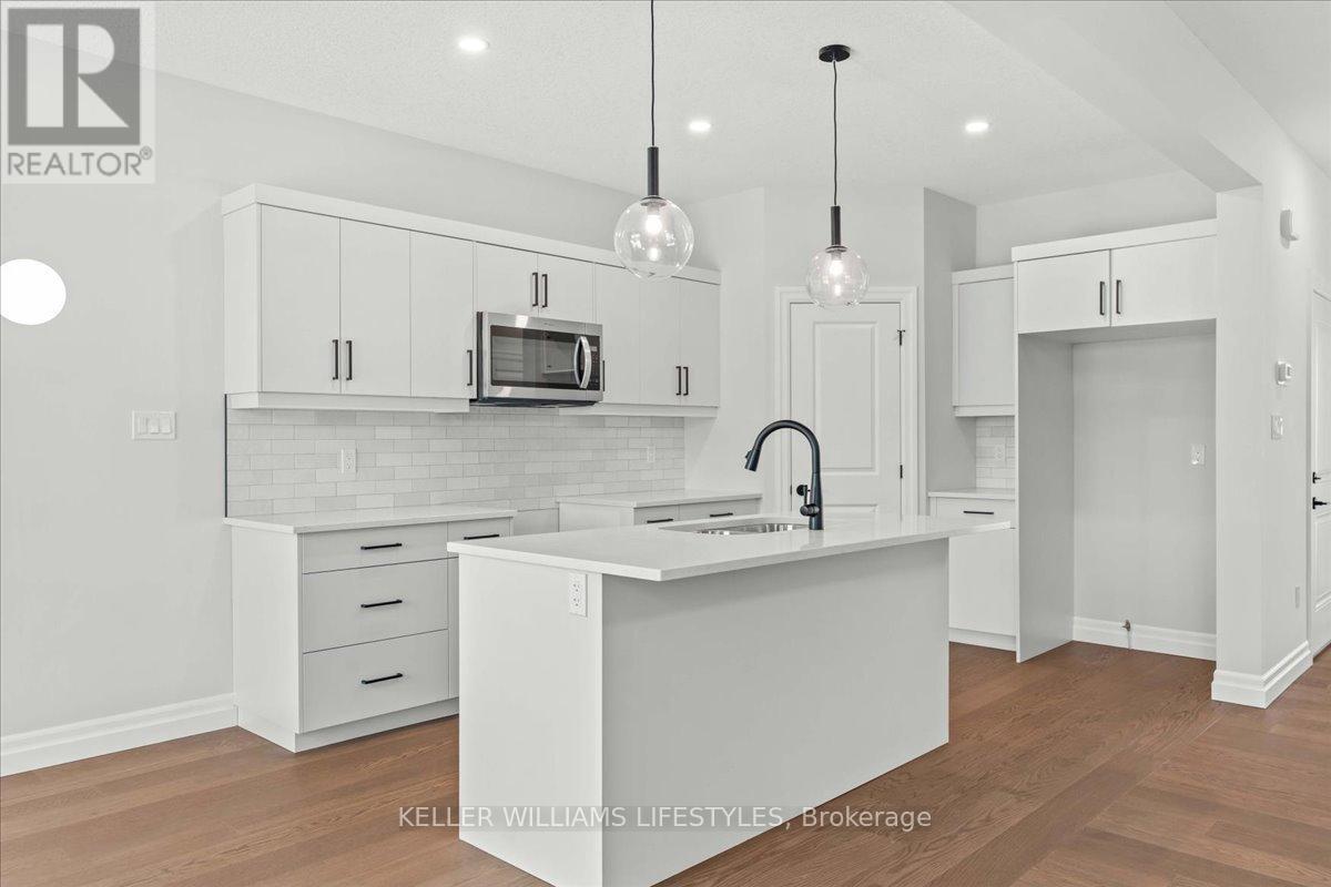 4334 Lismer Lane, London South, Ontario  N6L 0E2 - Photo 10 - X12994924