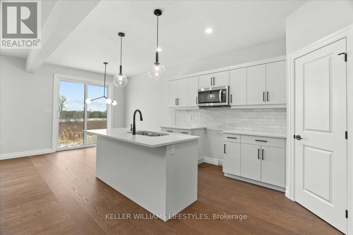 4334 Lismer Lane, London South, Ontario  N6L 0E2 - Photo 8 - X12994924