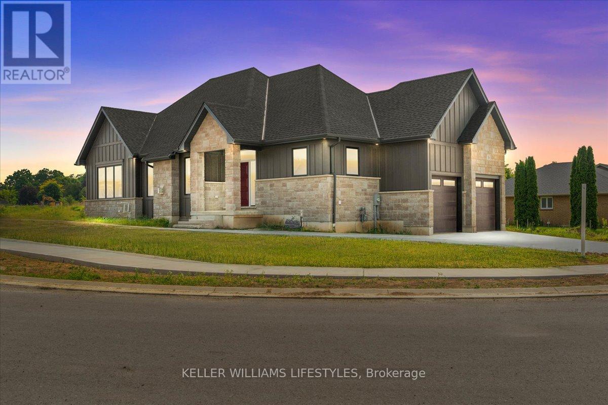 39 EAST GLEN DRIVE, Lambton Shores, Ontario