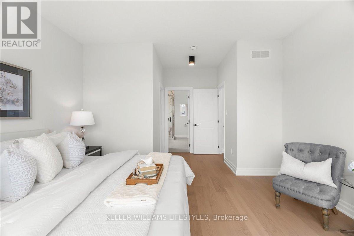 39 East Glen Drive, Lambton Shores, Ontario  N0M 1B0 - Photo 21 - X12994926