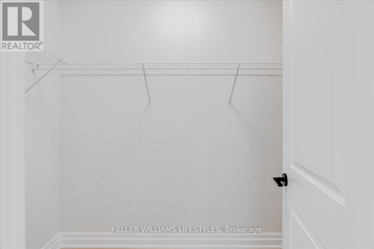 39 East Glen Drive, Lambton Shores, Ontario  N0M 1B0 - Photo 24 - X12994926