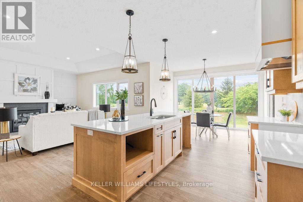 52 East Glen Drive, Lambton Shores, Ontario  N0M 1B0 - Photo 18 - X12994934