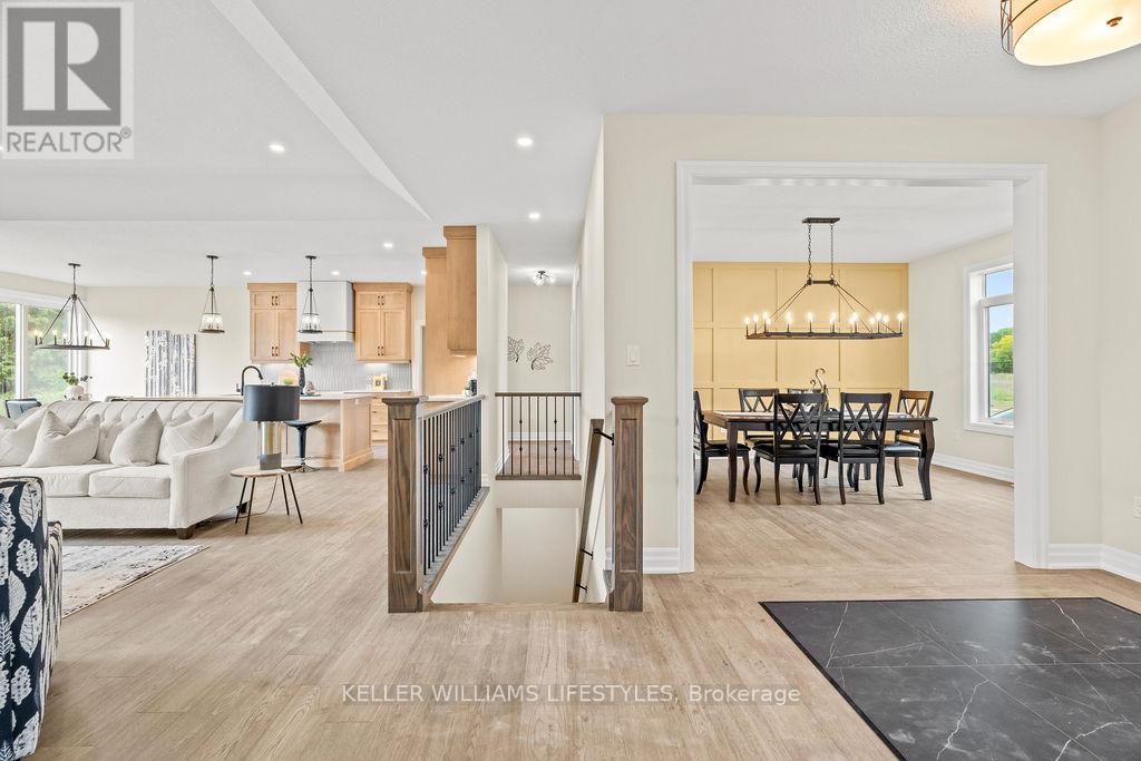 52 East Glen Drive, Lambton Shores, Ontario  N0M 1B0 - Photo 32 - X12994934