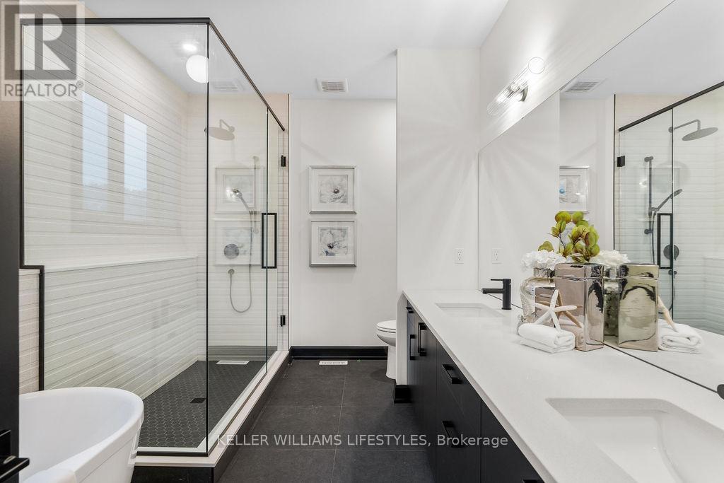 65 East Glen Drive, Lambton Shores, Ontario  N0M 1B0 - Photo 25 - X12994942